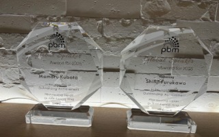 加速矯正装置の会社から表彰されました！